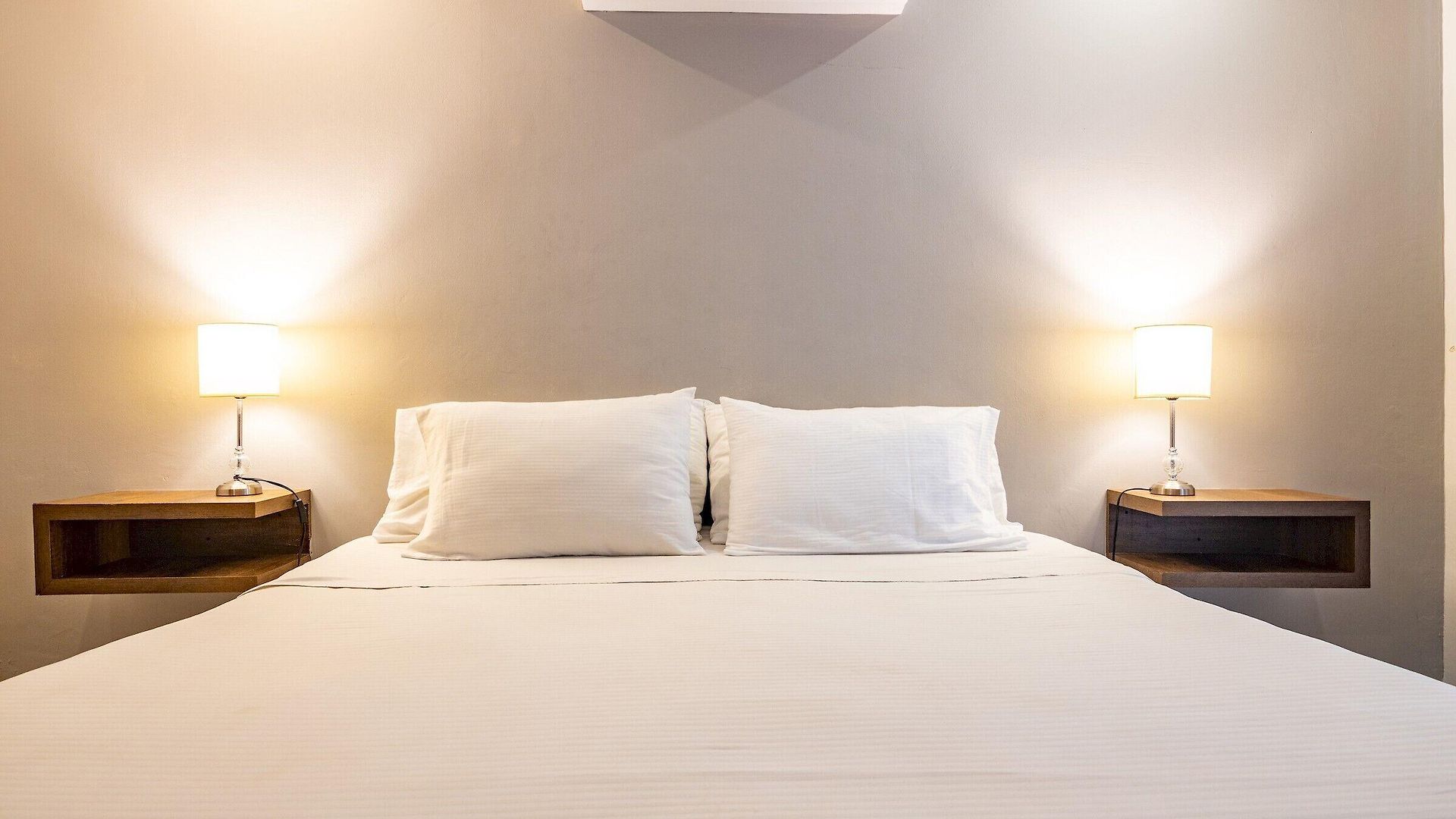 Amoek Hotel