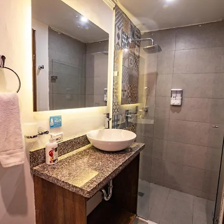 Amoek 3* Cartagena