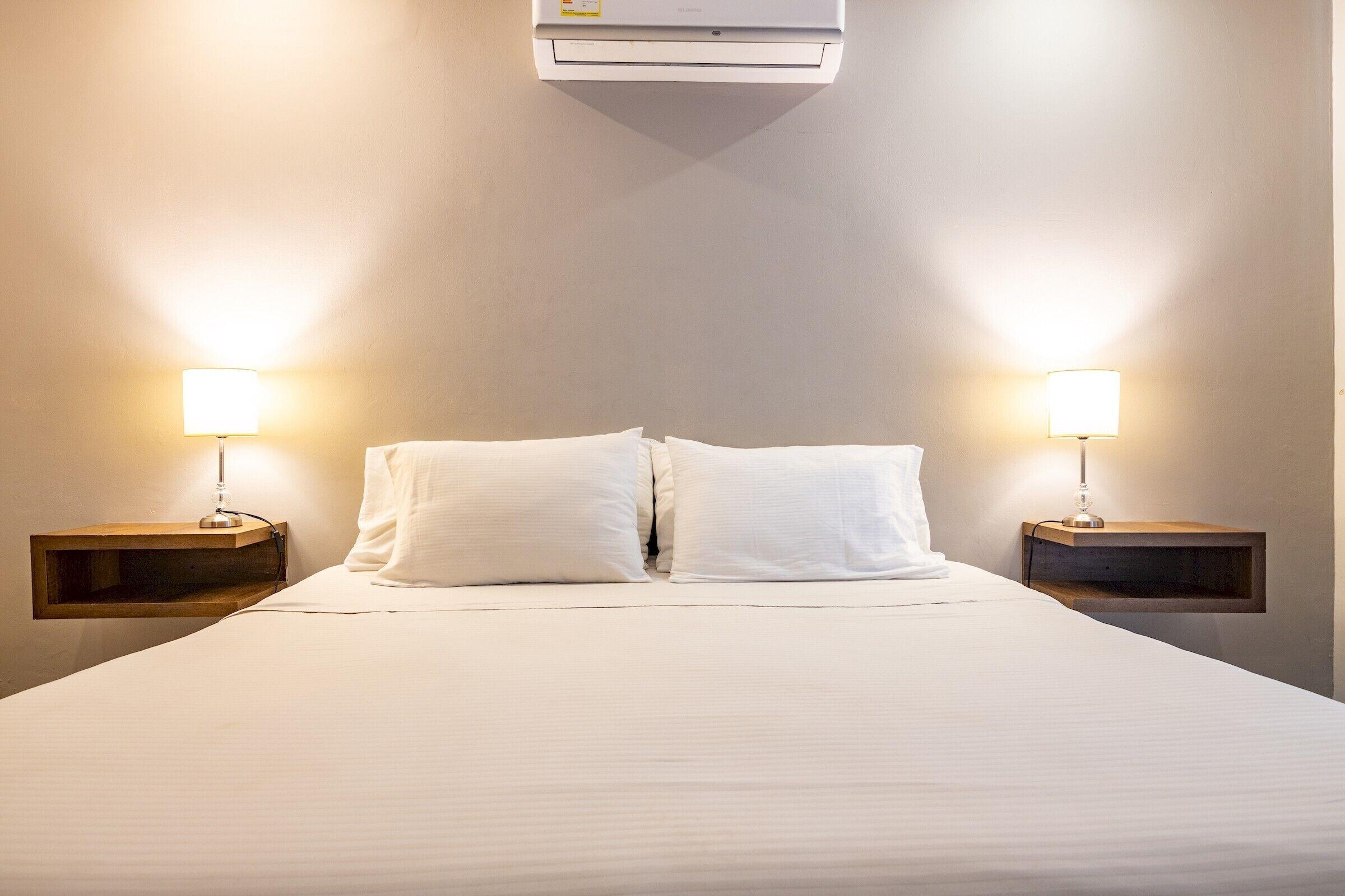Amoek Hotel